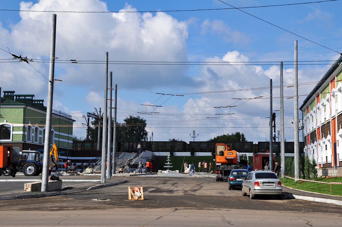 Krivij Rih — Tram and trolleybus lines and loops