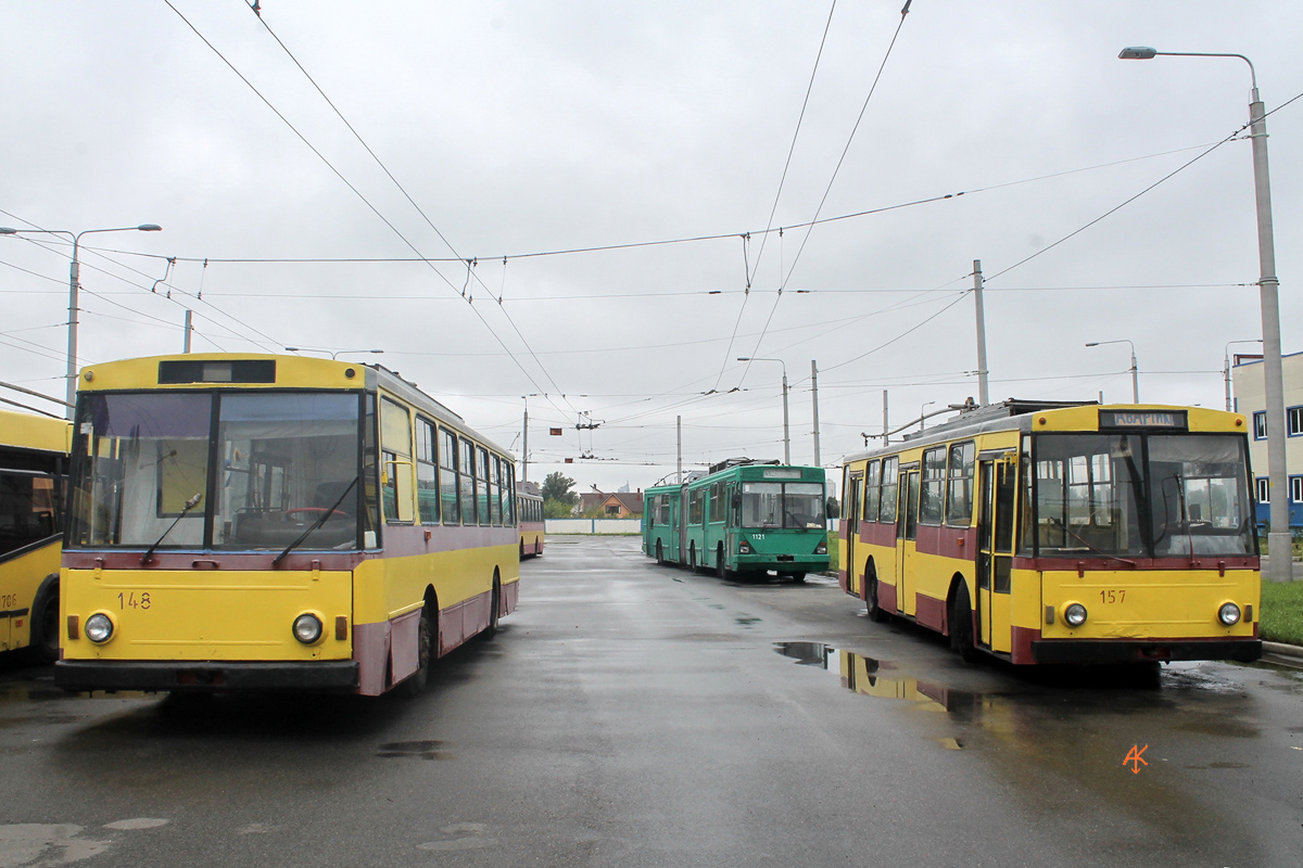 Kijevas, Škoda 14Tr02 nr. 157; Kijevas, Škoda 14Tr02 nr. 148