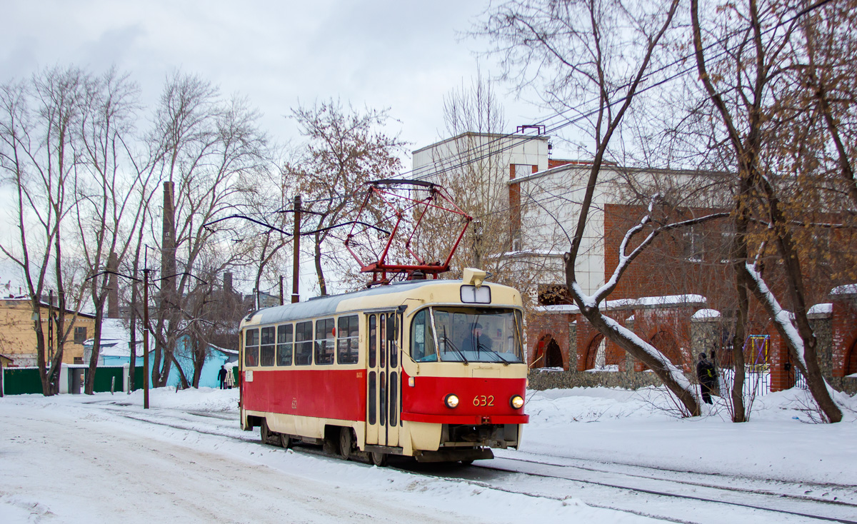 Yekaterinburg, Tatra T3SU (2-door) # 632