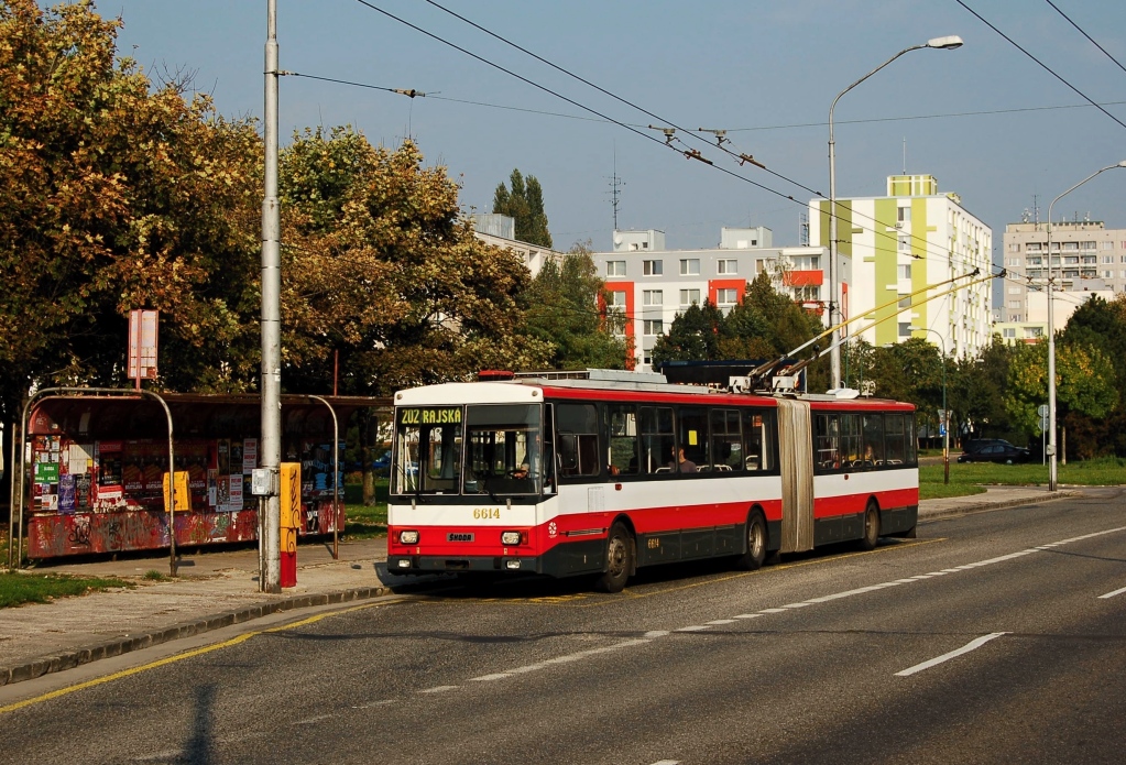 Bratislava, Škoda 15Tr08/6 č. 6614