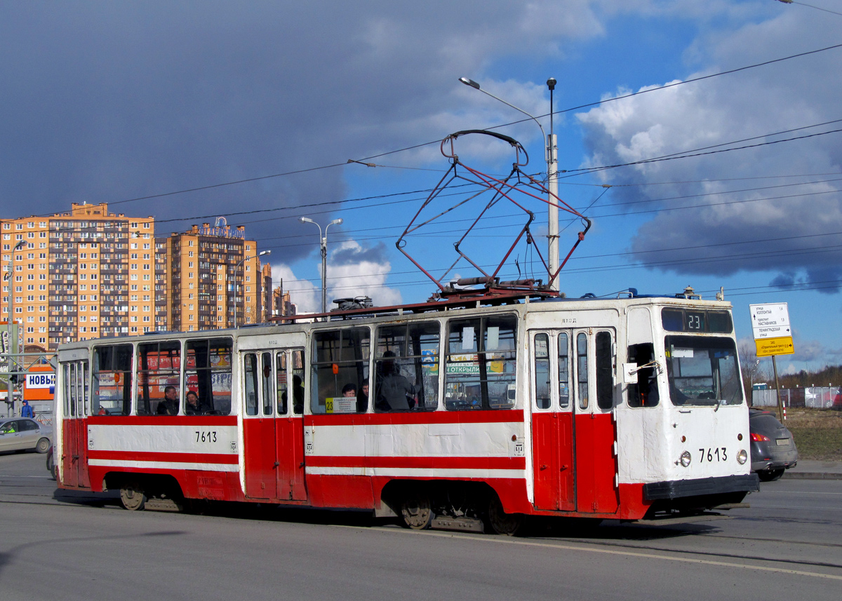 Saint-Petersburg, LM-68M č. 7613