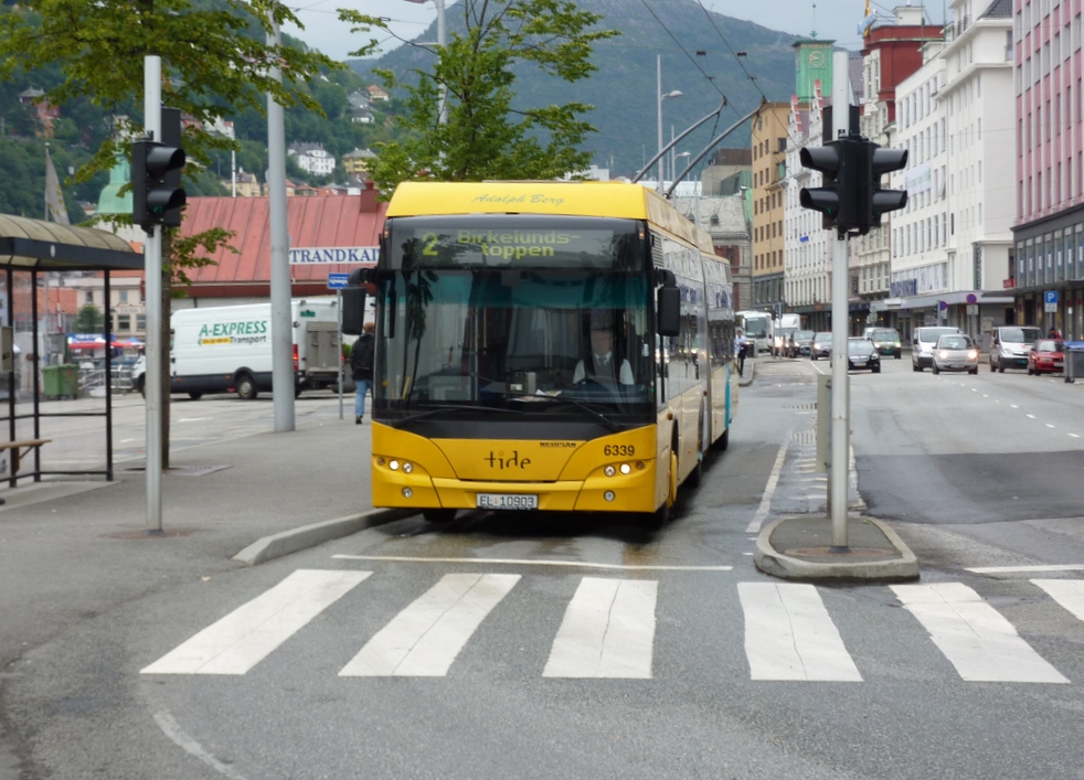 Bergen, Neoplan N6321 # 6339