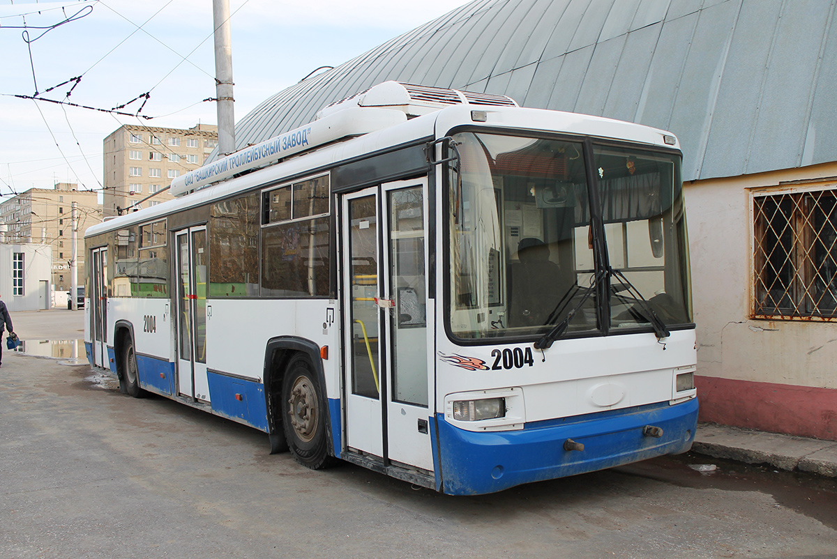 Ufa, BTZ-52767A № 2004