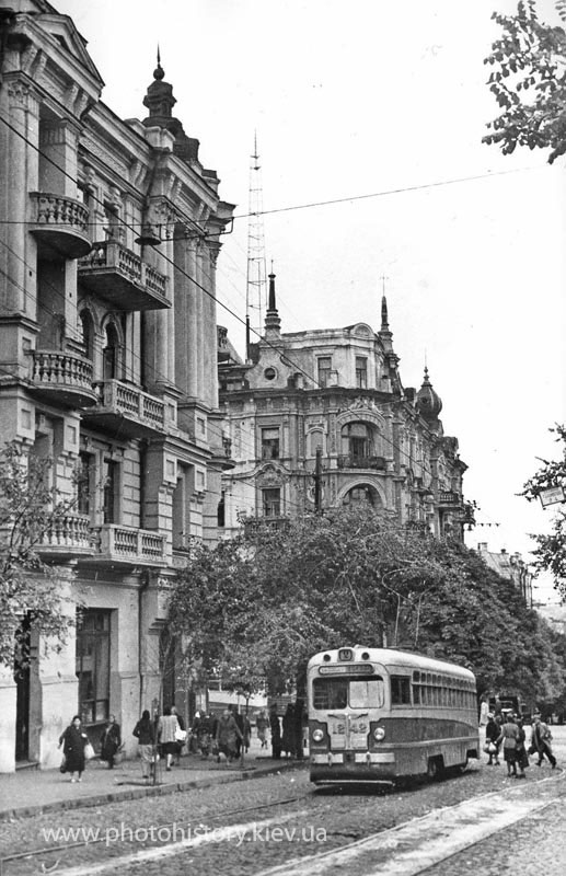 Kijev, MTV-82 — 1242; Kijev — Historical photos