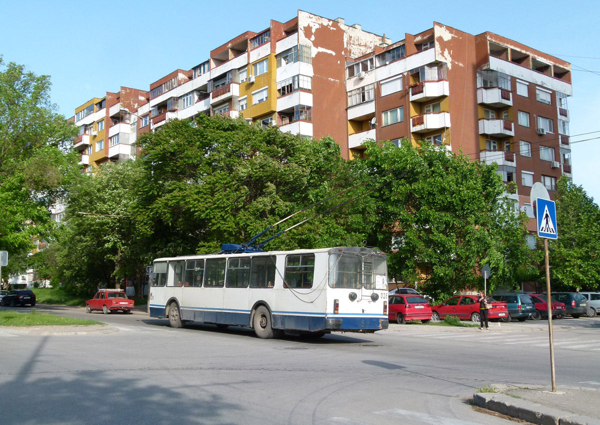 Добрич, ЗиУ-682В1УА № 028