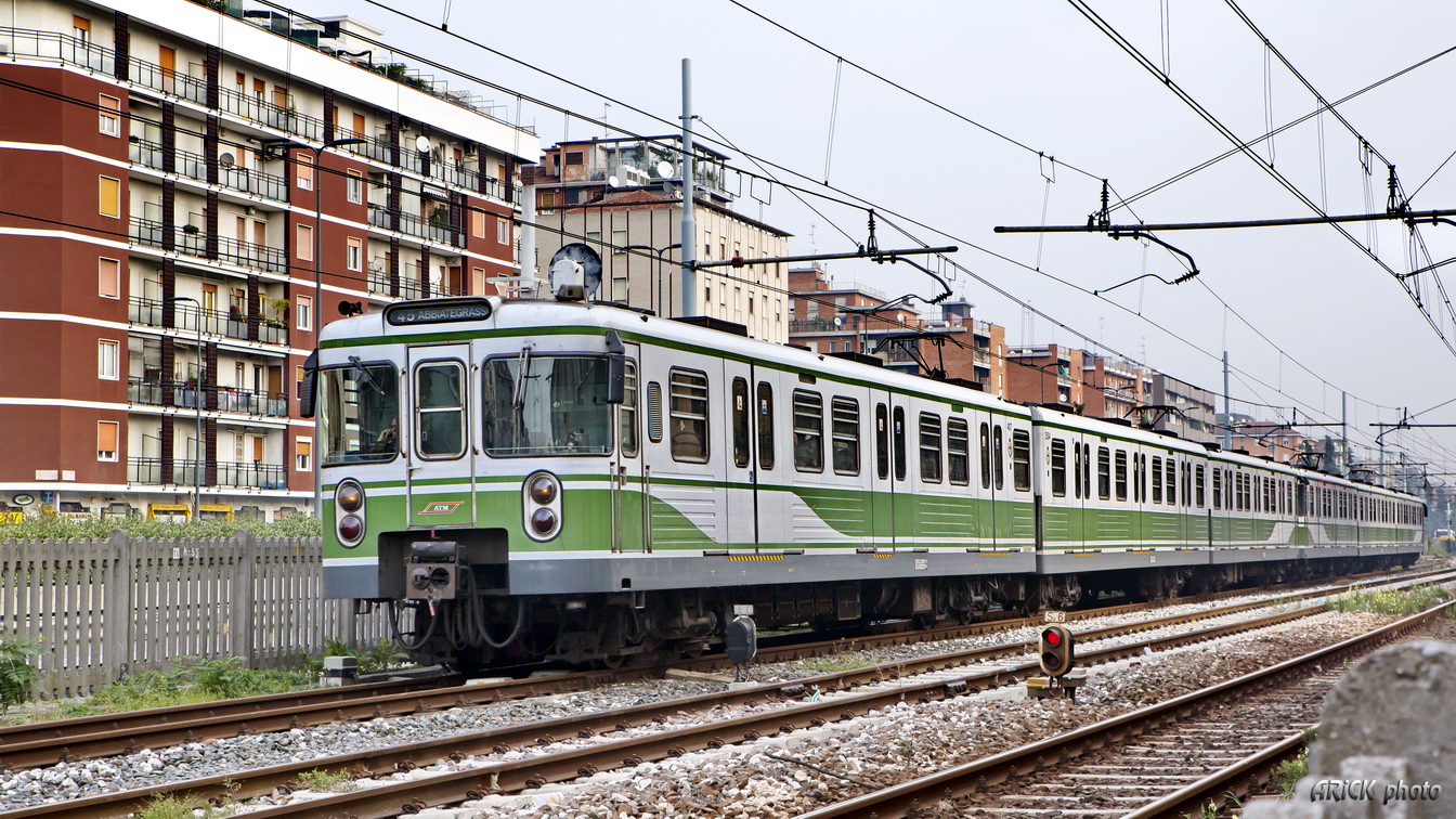 Milano, Breda Milan motor car — 407; Milano — Metro — Linea M2
