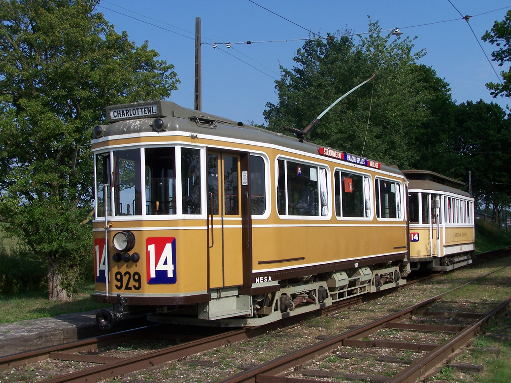 Skjoldenæsholm, KS Lunding 4-axle motor car Nr. 929