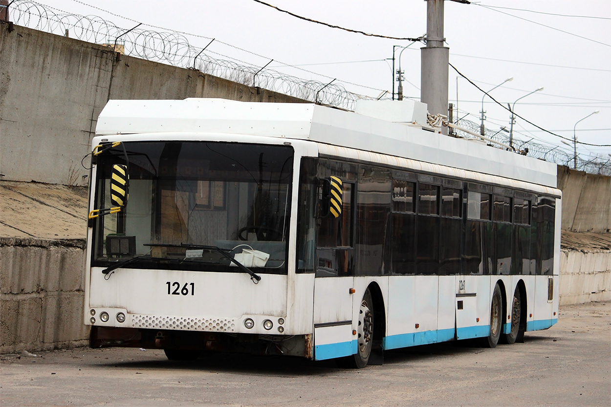 Volgograd, Volzhanin-VETA-6272 № 1261; Volgograd — Depots: [1] Trolleybus depot # 1