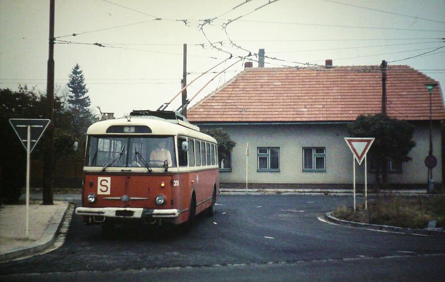 Пардубице, Škoda 9TrHT28 № 358