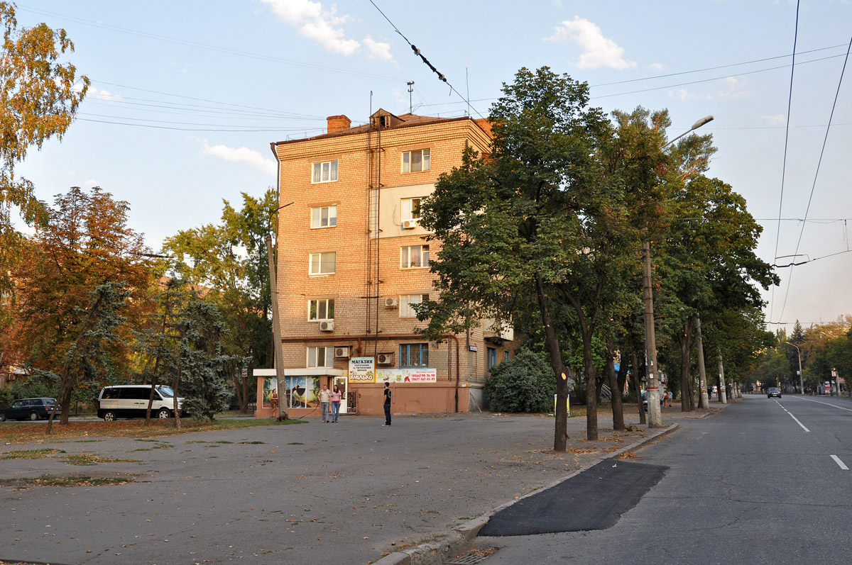 Krivij Rih — Tram and trolleybus lines and loops