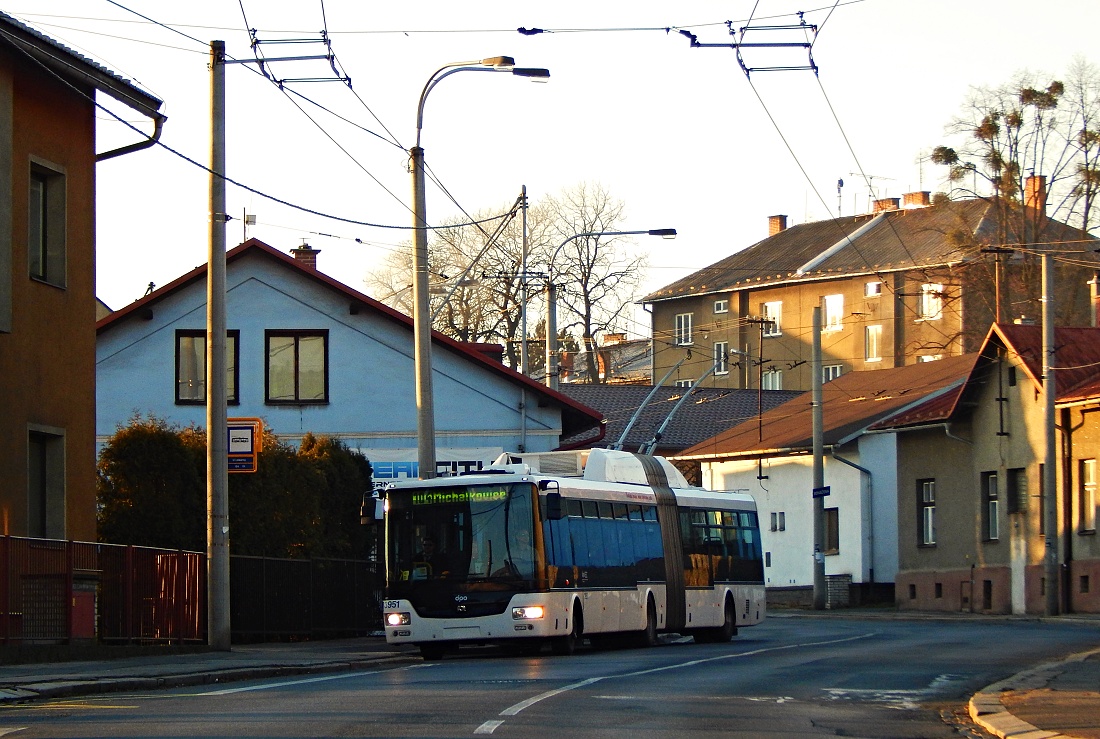 Ostrava, SOR TNB 18 č. 3951