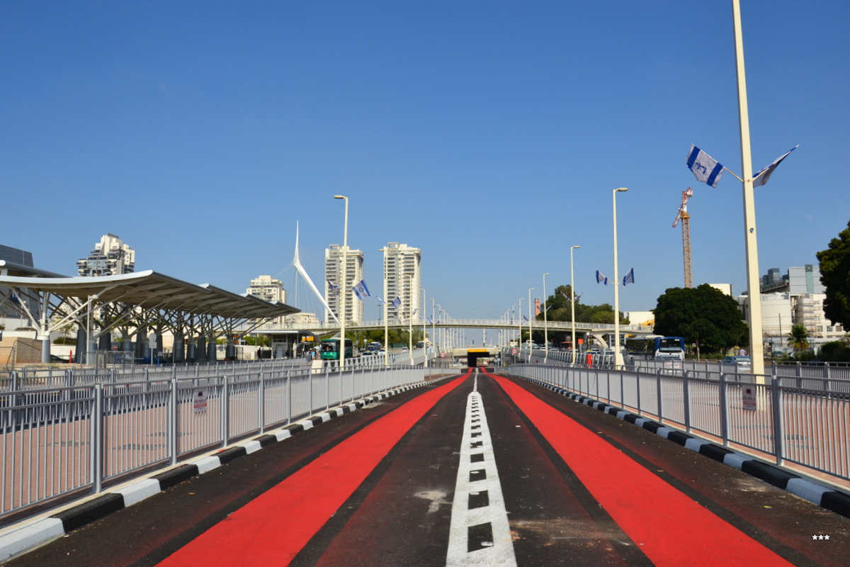 Tel Aviv — Construction of the red line Light Rail