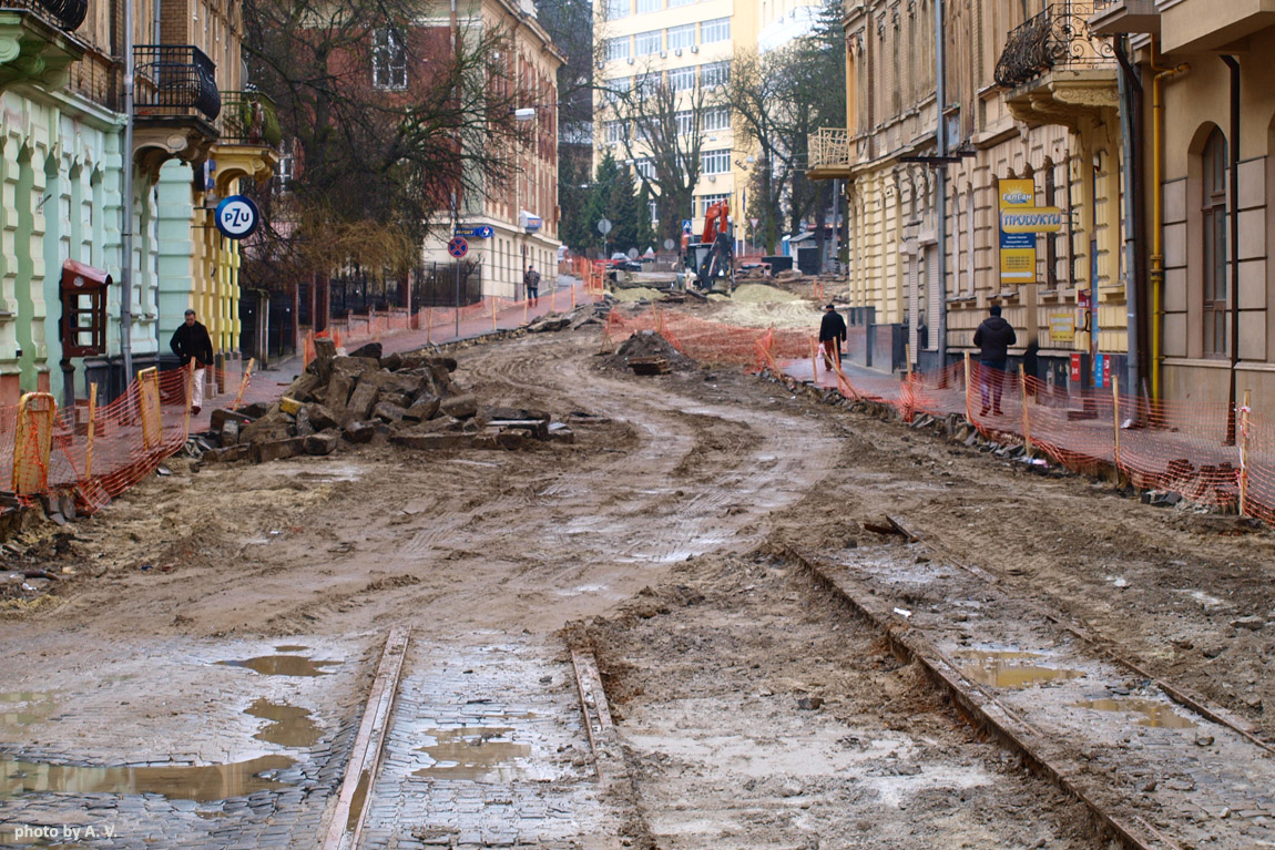 Lwów — Tracks reconstruction: Sventsitskogo, Franka str. [03.08.2015—11.08.2016]