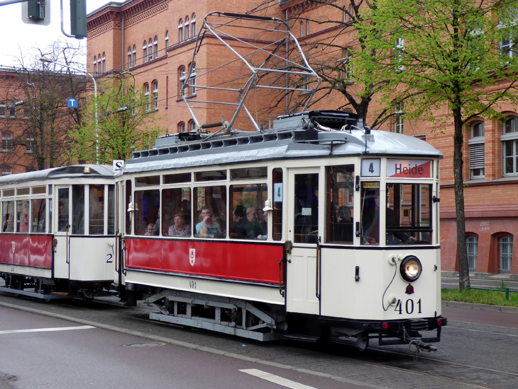 Halle, Lindner/SSW 2-axle motor car № 401; Halle — Anniversary: 125 years of electric tramways in Halle (17.04.2016) • Jubiläum: 125 Jahre elektrische Straßenbahn in Halle (17.04.2016)