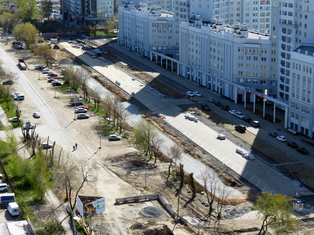 Yekaterinburg — The construction of a tram line along street Tatishcheva