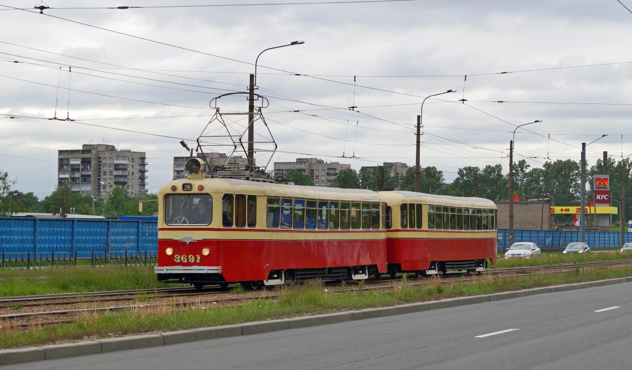 Petrohrad, LM-49 č. 3691; Petrohrad, LP-49 č. 3990; Petrohrad — Charter ride on LM-49 and LP-49