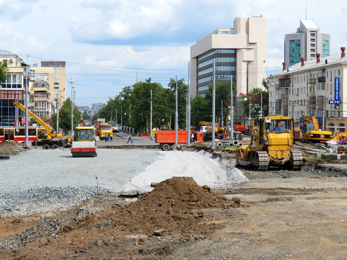 Jekaterinburga — The construction of a tram line along street Tatishcheva