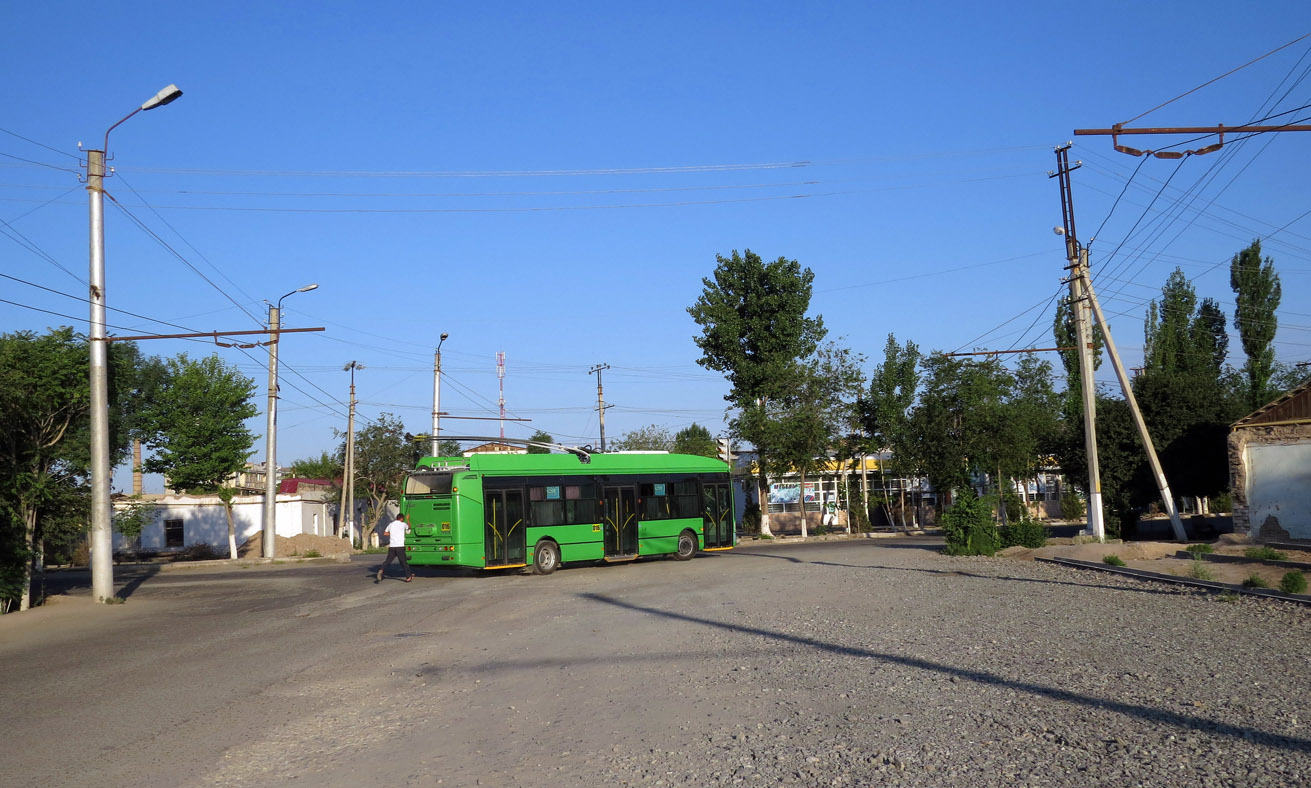 Ургенч, Škoda 24Tr Irisbus Citelis № 016; Ургенч — Движение троллейбуса по системе Obus-Gegenverkehr