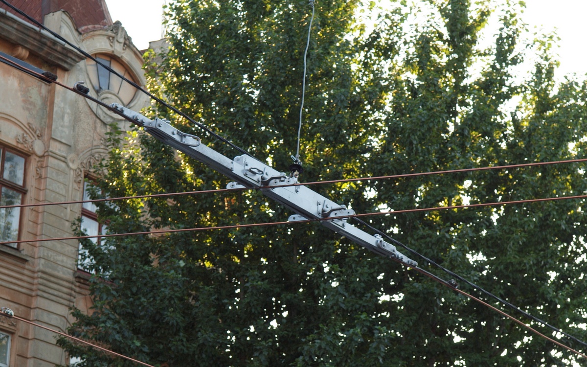Lviv — Overhead system; Lviv — Tracks reconstruction: Sventsitskogo, Franka str. [03.08.2015—11.08.2016]
