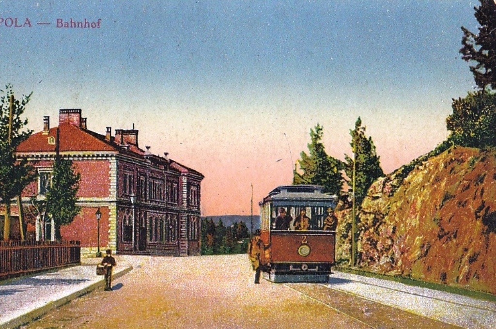 Pula, Graz 2-axle motor car Nr. 2; Pula — Old photos