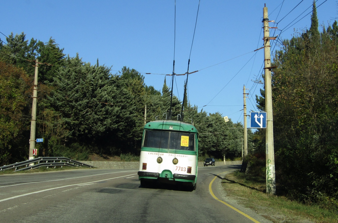 Krimmi trollid (Simferopol - Alušta - Jalta), Škoda 9TrH27 № 7703