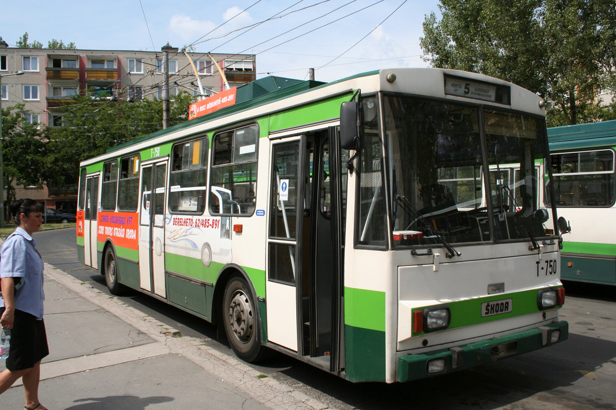 Сегед, Škoda 14Tr Alstom/6 № T-750