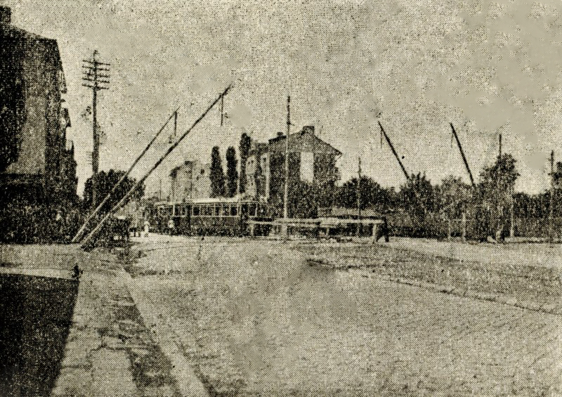 Софія — Исторически снимки — Трамвайна инфраструктура (1901–1942); Софія — Исторически снимки — Трамвайни мотриси (1901–1942); Софія — Трамвайни мотриси с неизвестни номера