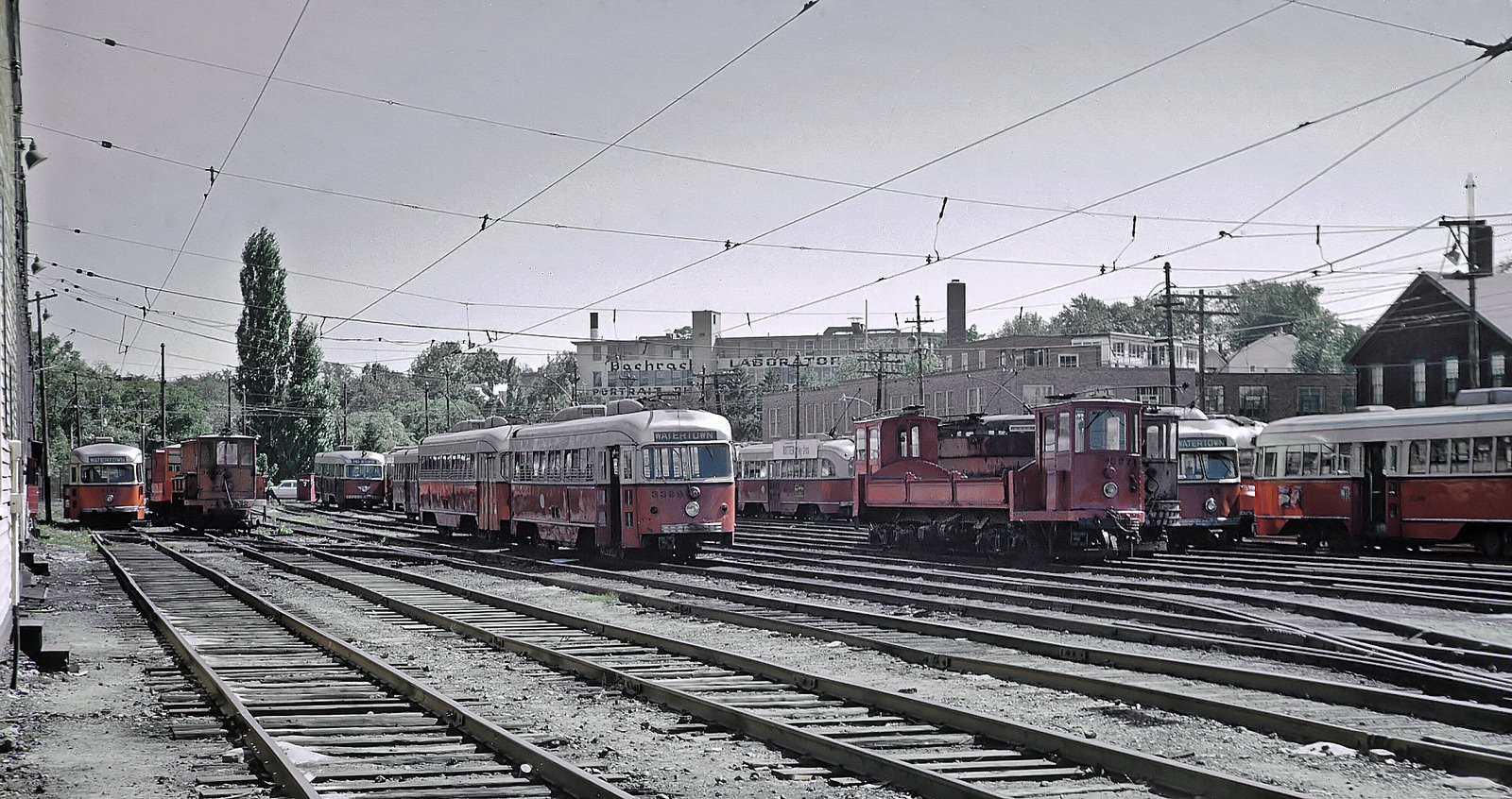 Boston, PCC nr. 3329; Boston, Differential 4-axle motor car nr. 3271; Boston — Carhouses