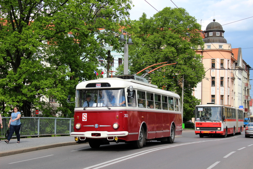 Пардубице, Škoda 9TrHT26 № 353; Пардубице — Празднование 65-летия троллейбусного движения в Пардубице