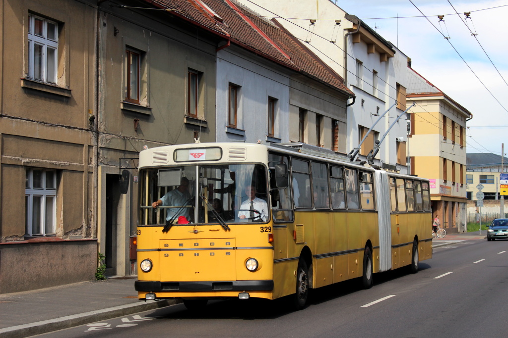 Пардубице, Sanos-Škoda S200Tr № 329; Пардубице — Празднование 65-летия троллейбусного движения в Пардубице