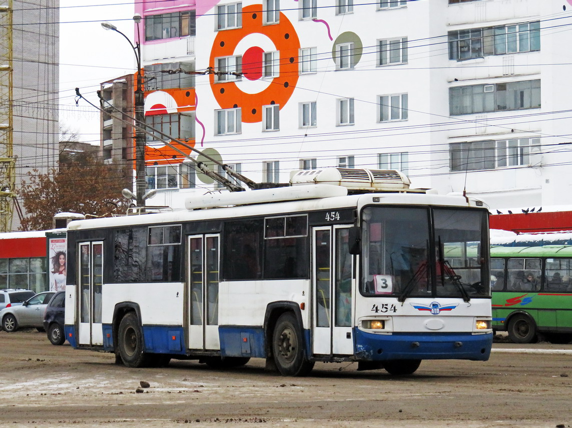 Kirov, BTZ-52767R — 454