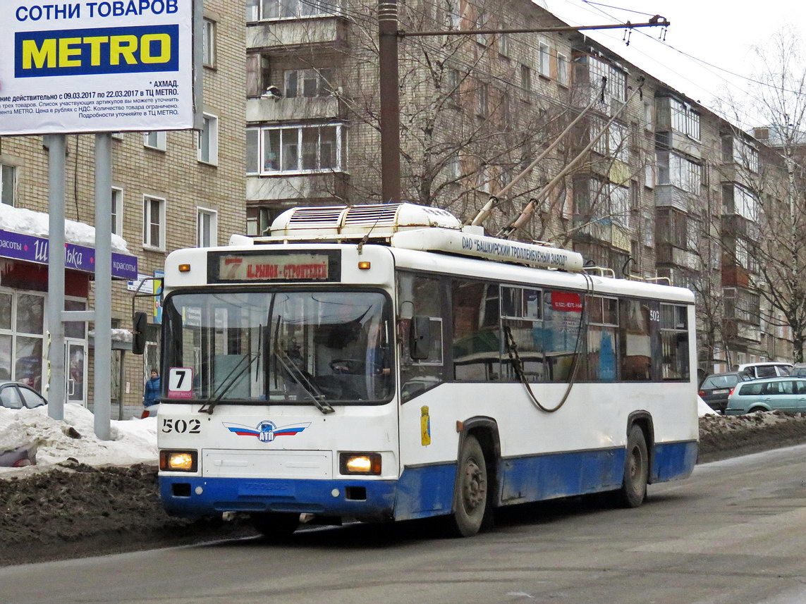 Kirovas (Viatka), BTZ-52764R nr. 502