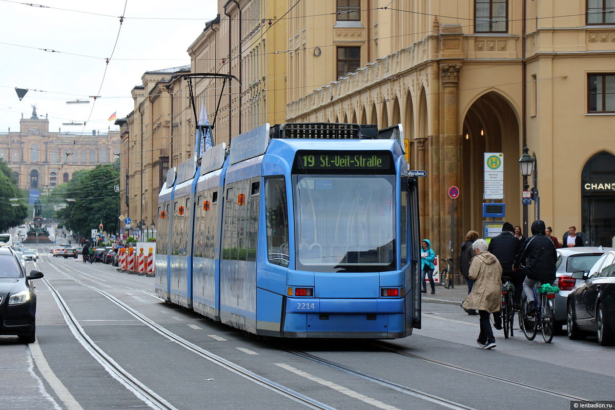 Munich, Bombardier R3.3 № 2214