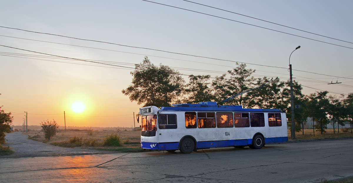 Mariupol, ZiU-682G-016.03 č. 104