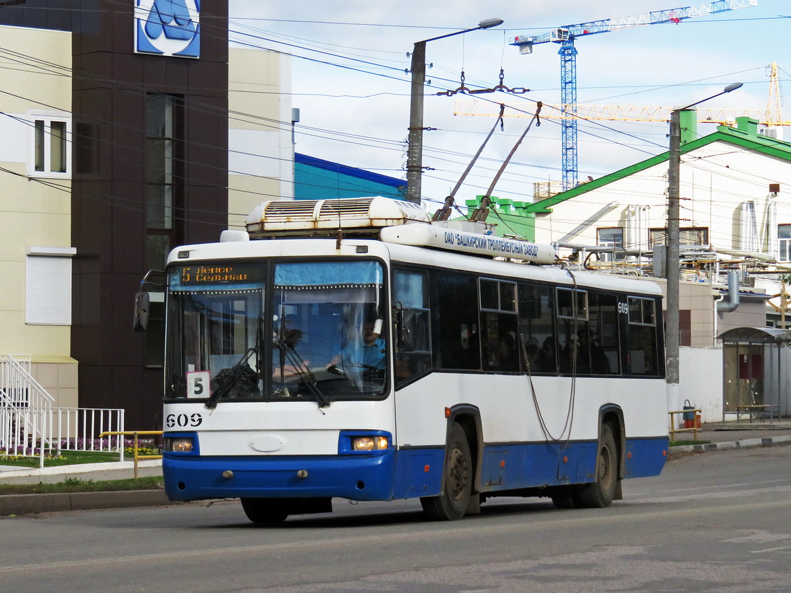 Kirov, BTZ-52768A — 609