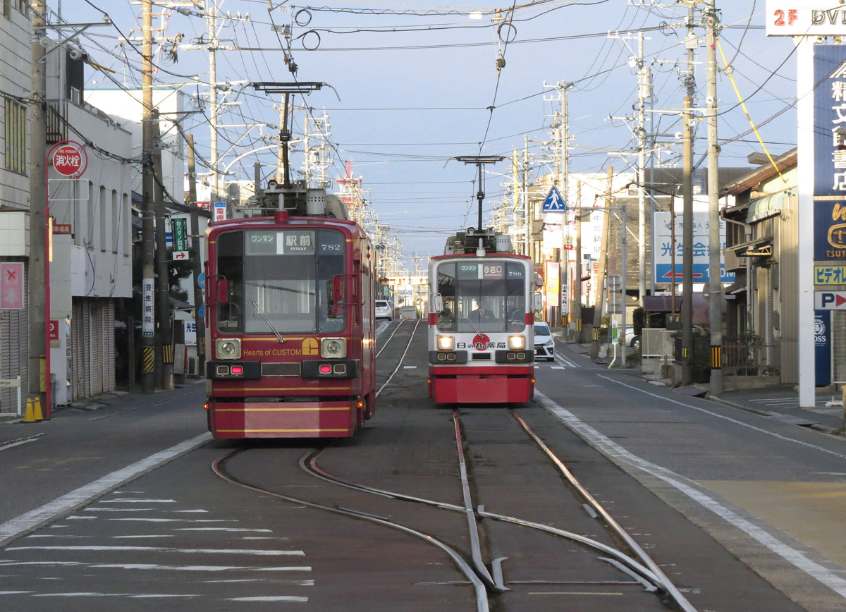 Toyohashi, Nippon Sharyō č. 782; Toyohashi, Nippon Sharyō č. 786; Toyohashi — Tramway Lines and Infrastructure