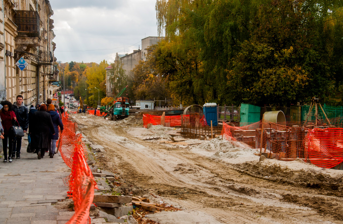 Lvov — Tracks reconstruction: Mechnikova str. [14.12.2015-18.09.2017]