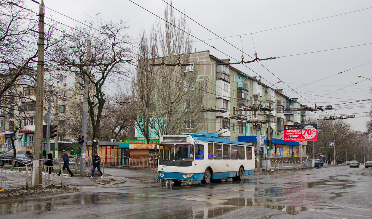 Mariupol, ZiU-682G-016.03 č. 104