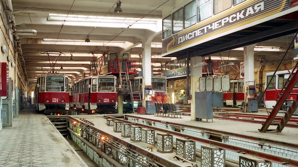 Szaratov, 71-605 (KTM-5M3) — 1204; Szaratov, 71-605 (KTM-5M3) — 1254; Szaratov — Tramway depot # 1