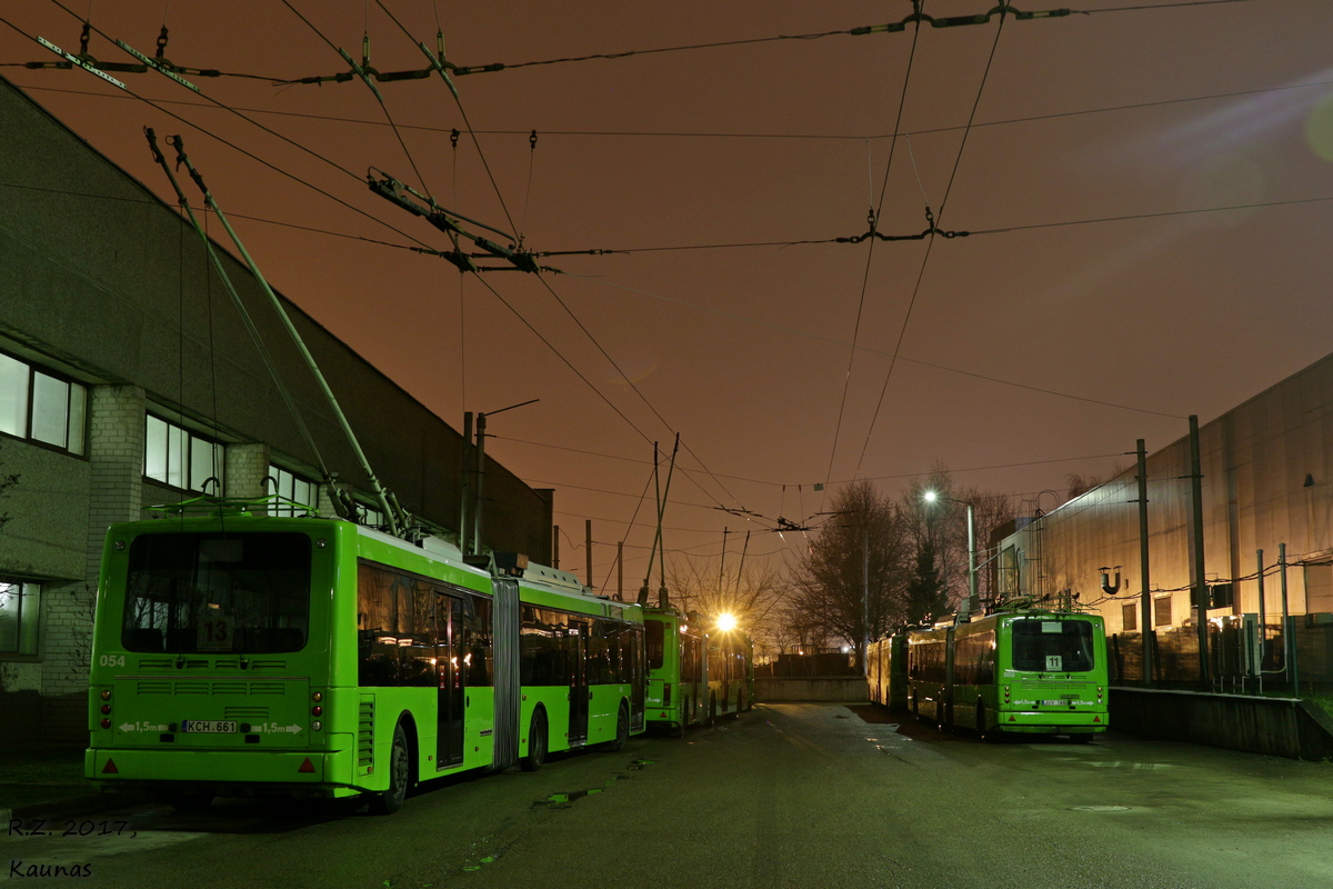 Каунас, Berkhof Premier AT18 № 054; Каунас — Троллейбусный парк