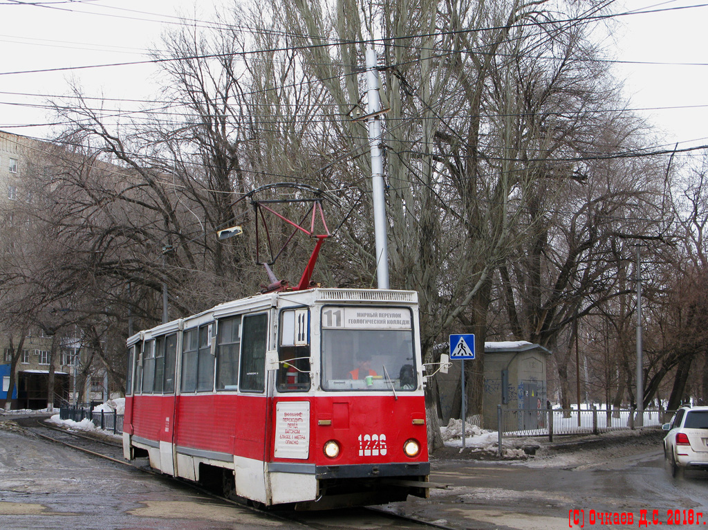 Саратов, 71-605 (КТМ-5М3) № 1226