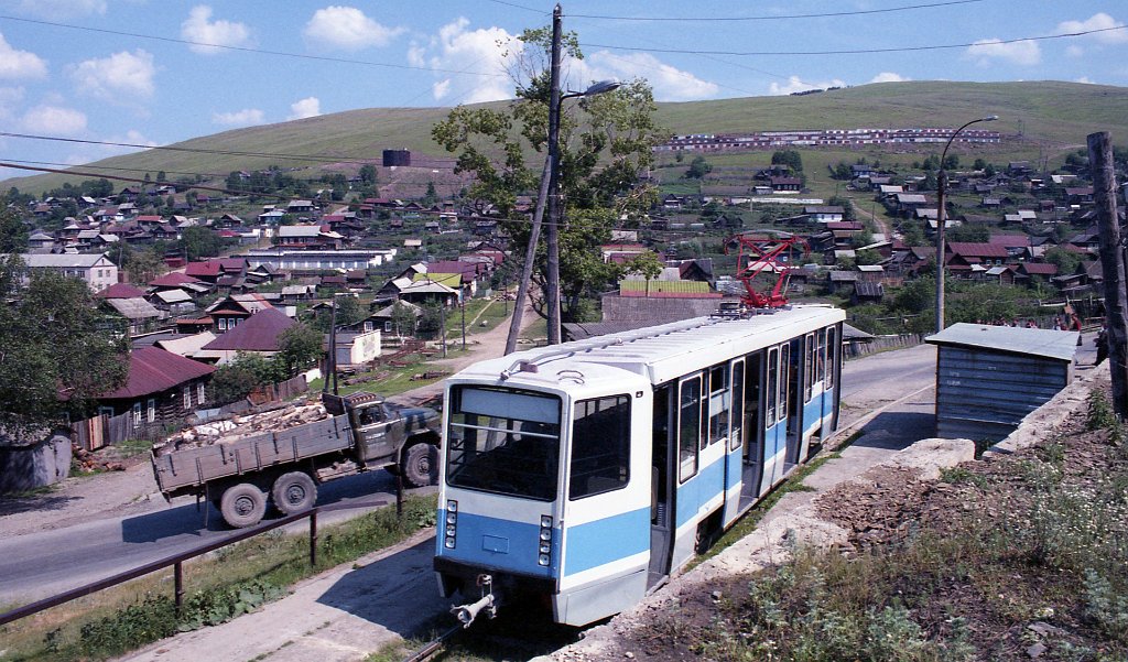 Kemerowo, 71-608KM Nr 205; Ust-Kataw — Tour June 13, 1995; Ust-Kataw — Tram cars for Kemerovo