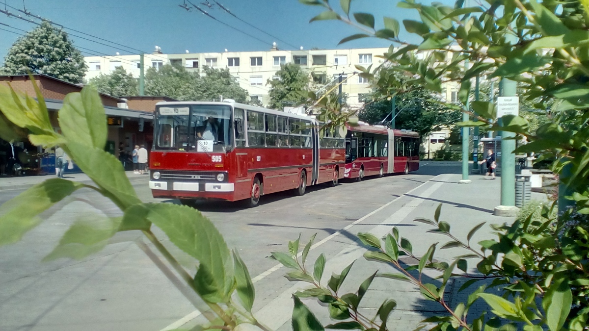 Szeged, Ikarus 280.T9.90 nr. 505