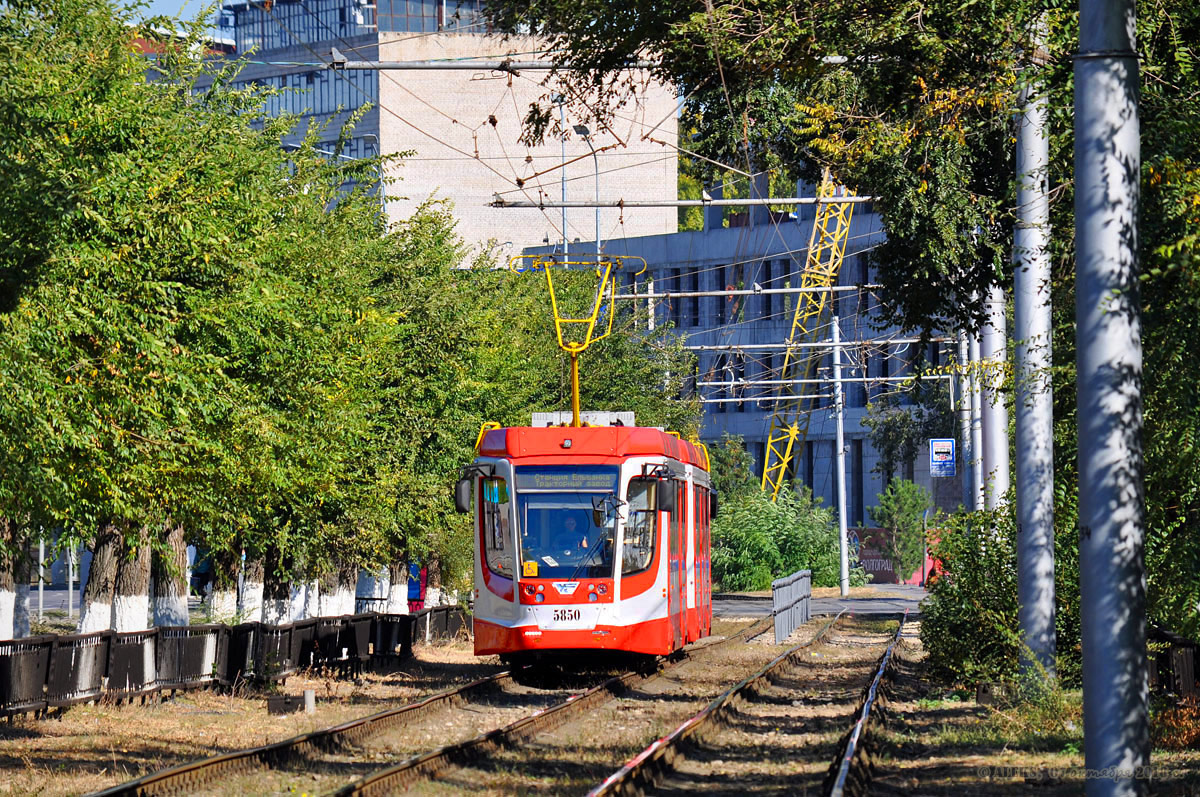 Volgográd, 71-623-03 — 5850
