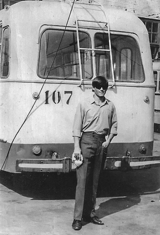 Černihivas, Kiev-4 nr. 107; Černihivas — Historical photos of the 20th century; Černihivas — Trolleybus department workers