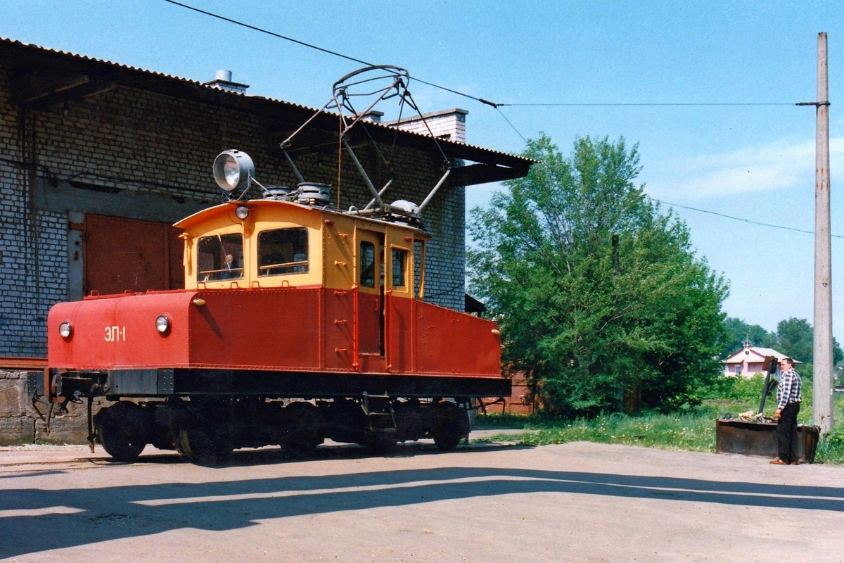 Киев, Электровоз № ЭЛ-1; Киев — Заказная поездка 16.05.1998 на вагоне ЭЛ-1; Киев — Исторические фотографии