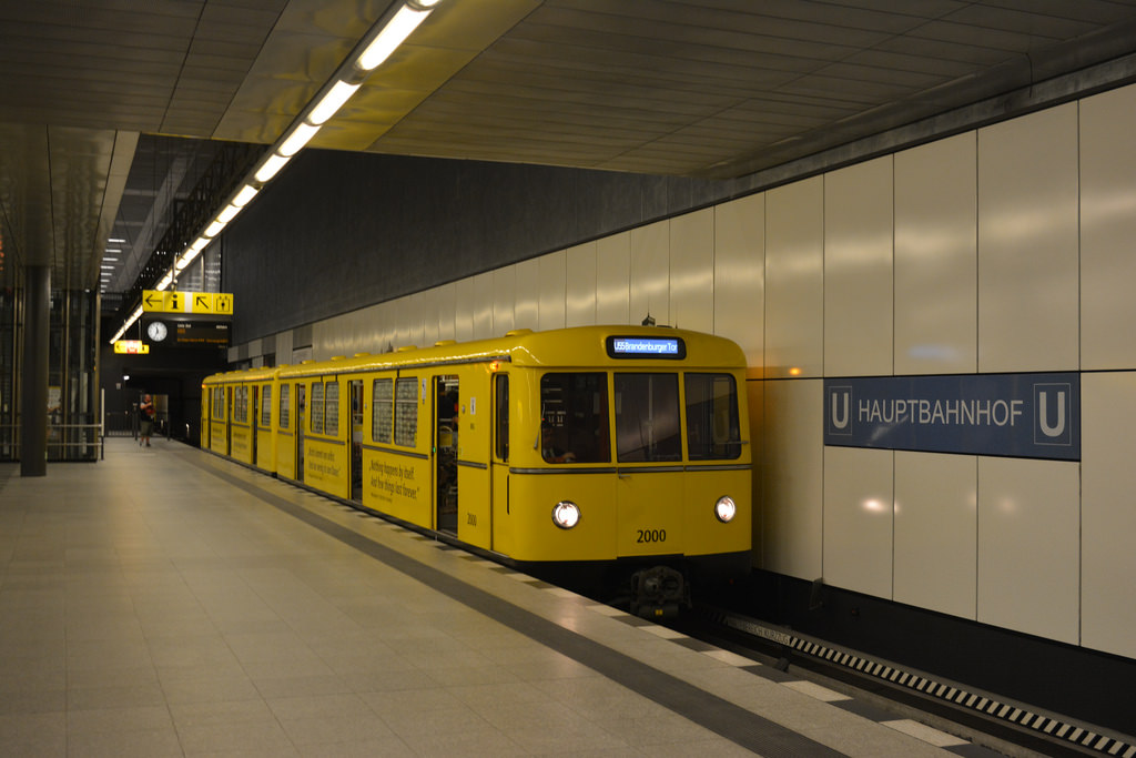 Берлин, BVG D57 № 2000