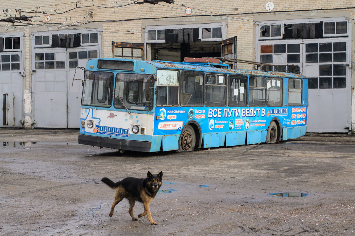 Лисичанск, ЗиУ-682В-012 [В0А] № 070; Транспорт и животные; Лисичанск — Троллейбусные сети