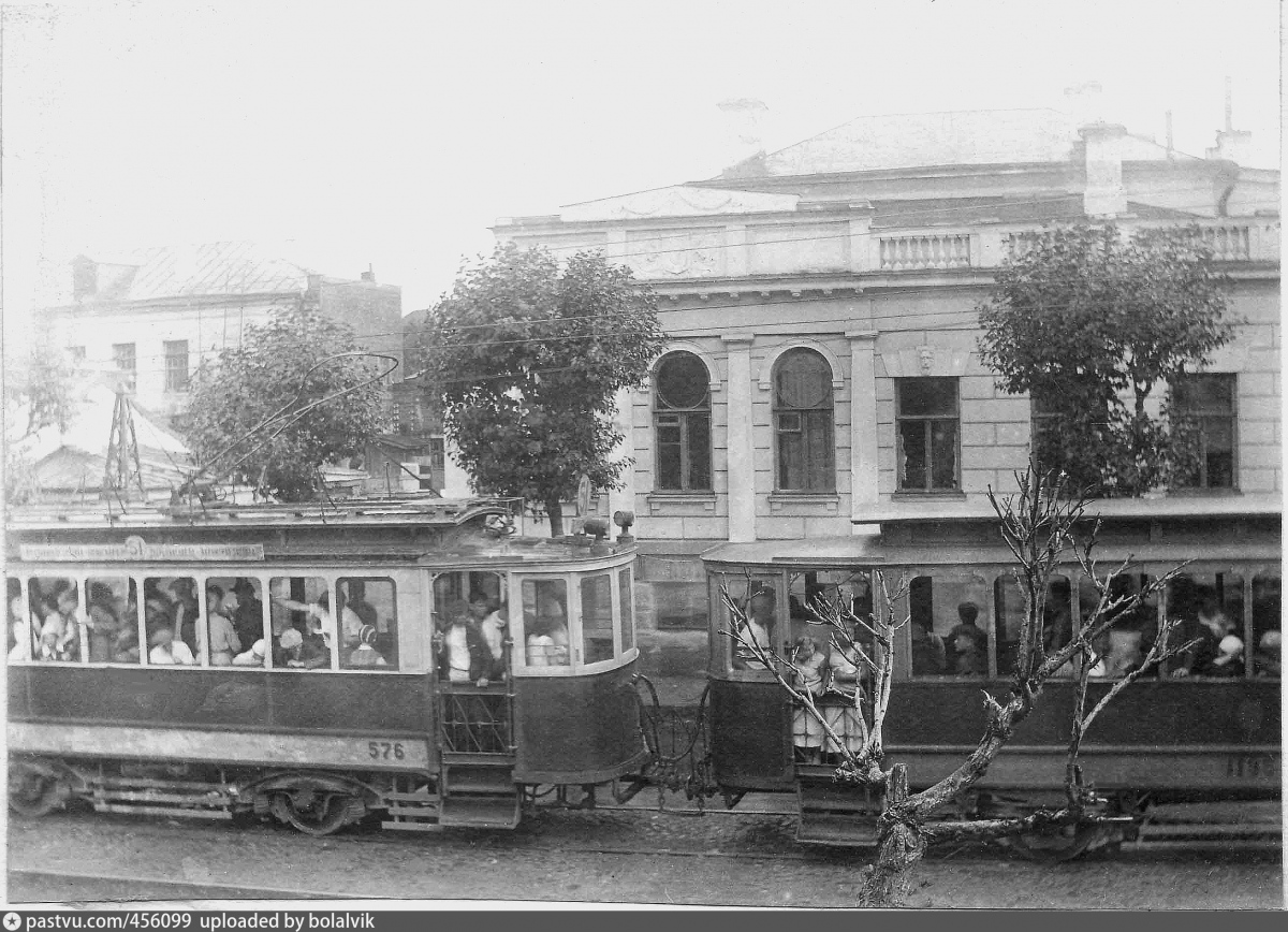 Moskva, F (Baltic) č. 576; Moskva, Kolomna 2-axle trailer car č. 1195; Moskva — Historical photos — Tramway and Trolleybus (1921-1945)