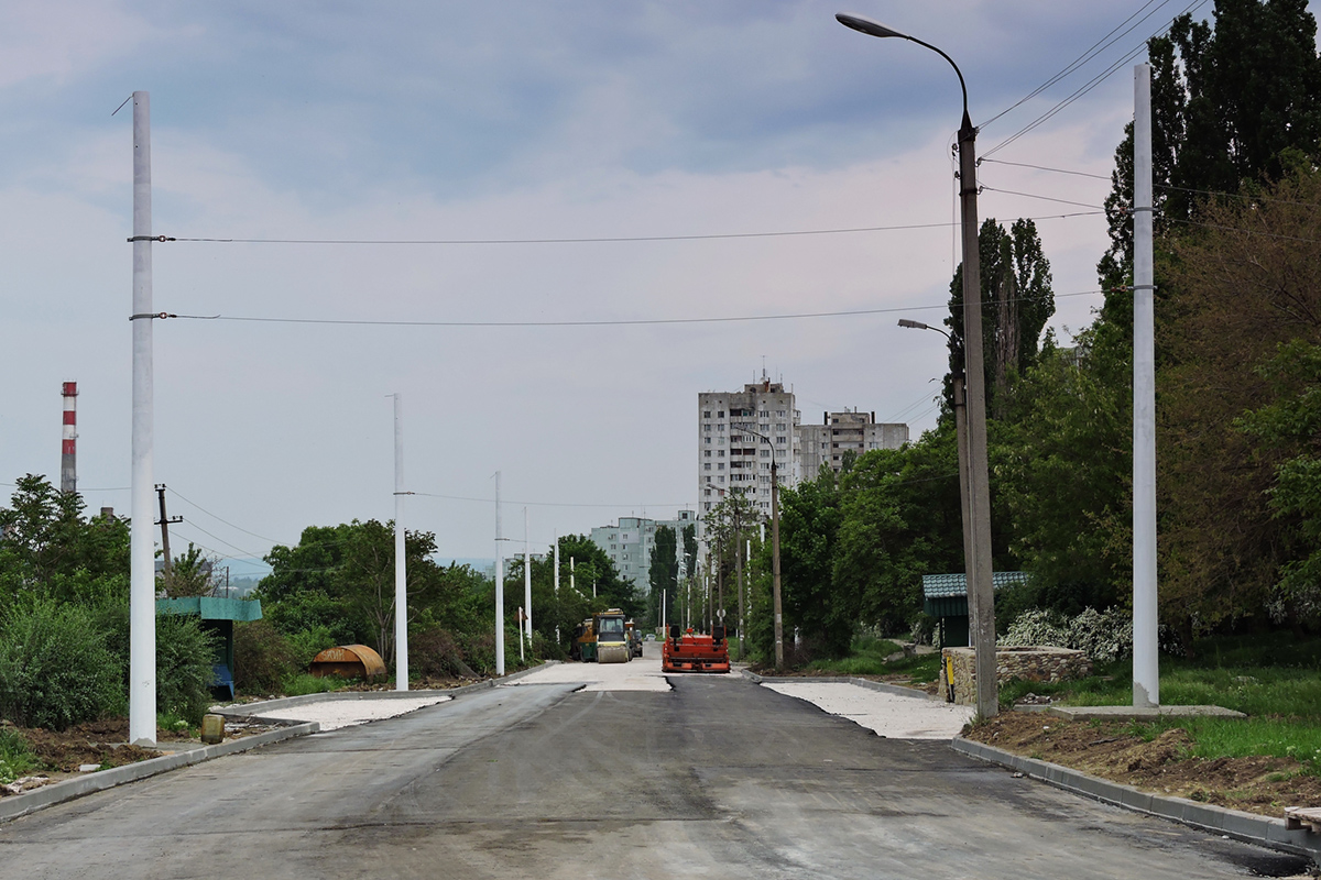 宾杰里 — Construction of a trolleybus line on the streets of Leningradskaya and Matsnev